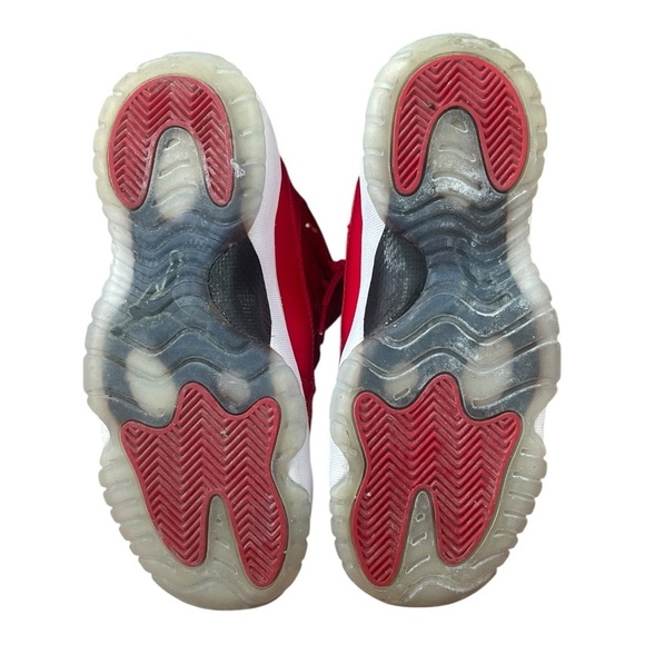 Air Jordan 11 Retro Sneakers - Unisex - Picture 12 of 14
